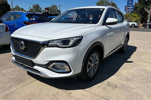 2022 MG HS Vibe SAS23