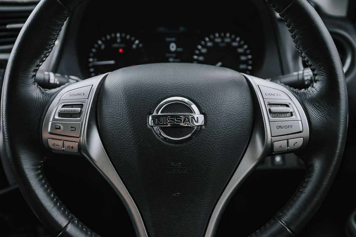2019 Nissan Navara ST-X D23 Series 4 4X4