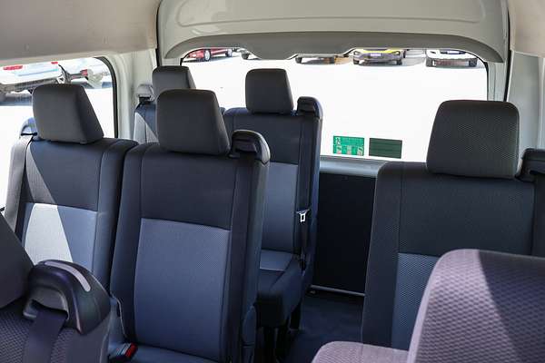 2019 Toyota Hiace Commuter GDH322R