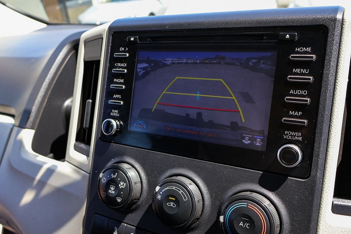2019 Toyota Hiace Commuter GDH322R