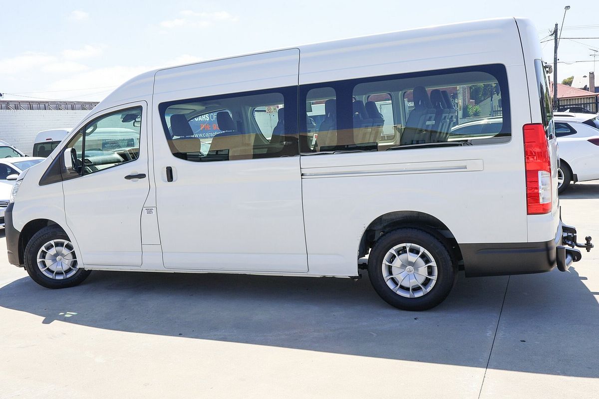 2019 Toyota Hiace Commuter GDH322R