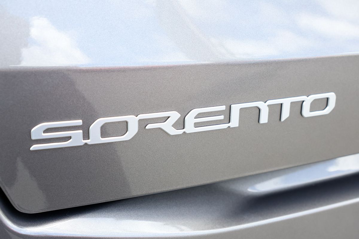 2024 Kia Sorento S MQ4 PE