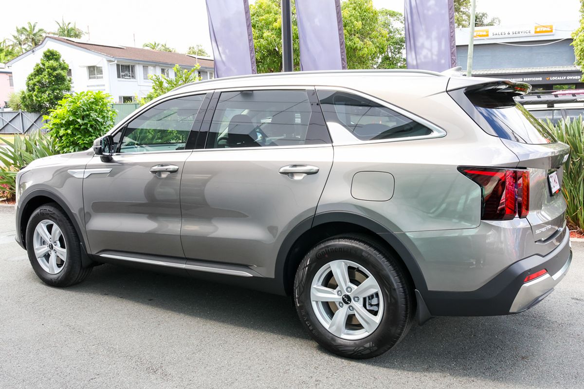 2024 Kia Sorento S MQ4 PE