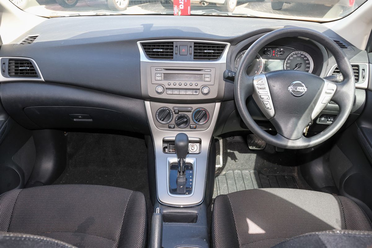 2014 Nissan Pulsar ST C12