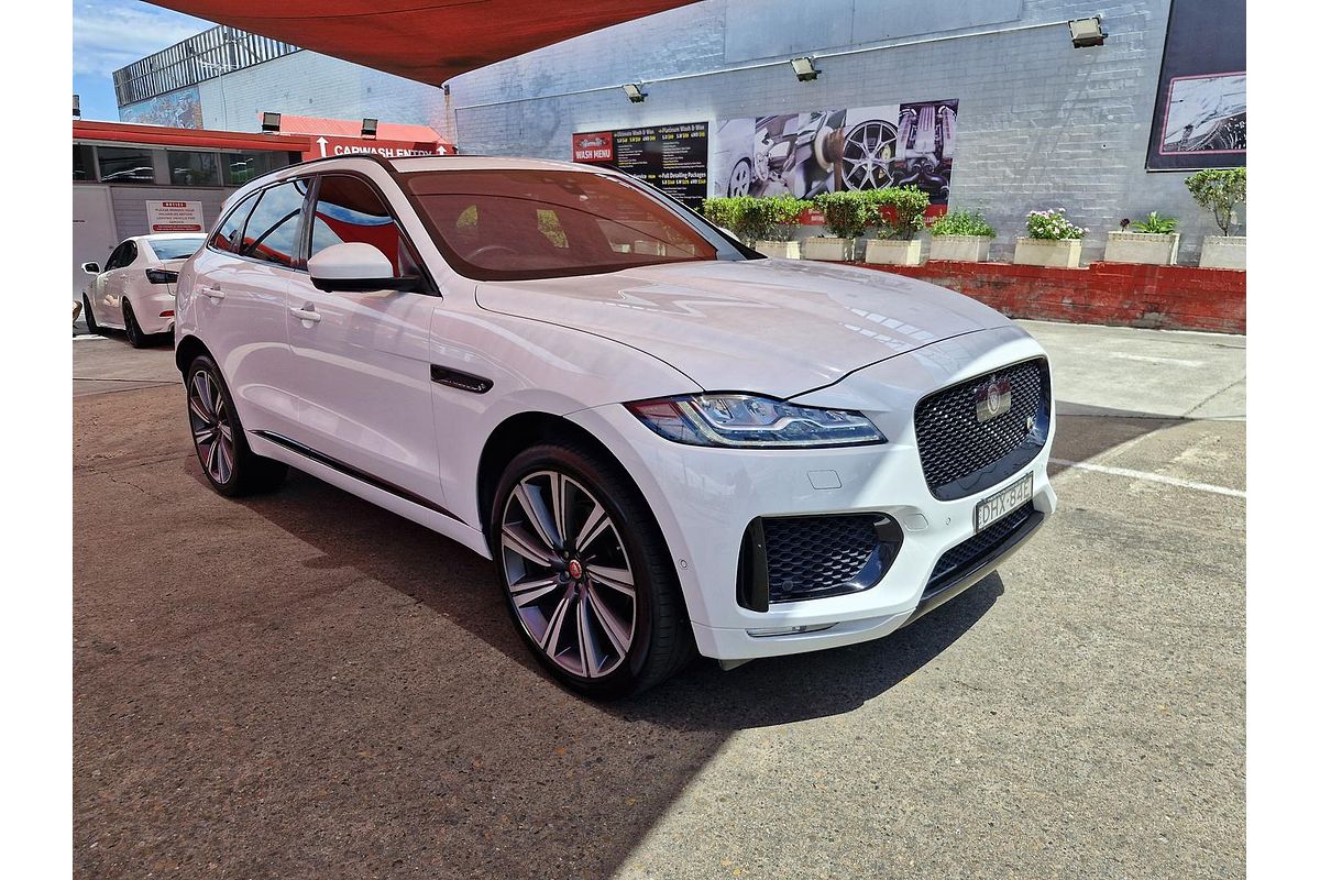 2016 Jaguar F-PACE 30d S X761