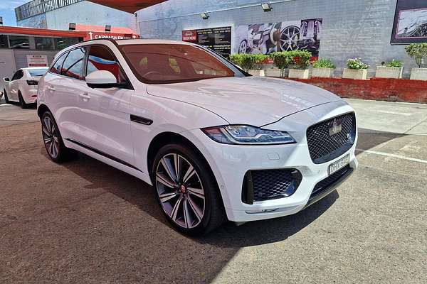 2016 Jaguar F-PACE 30d S X761