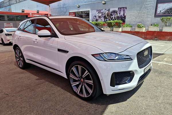 2016 Jaguar F-PACE 30d S X761