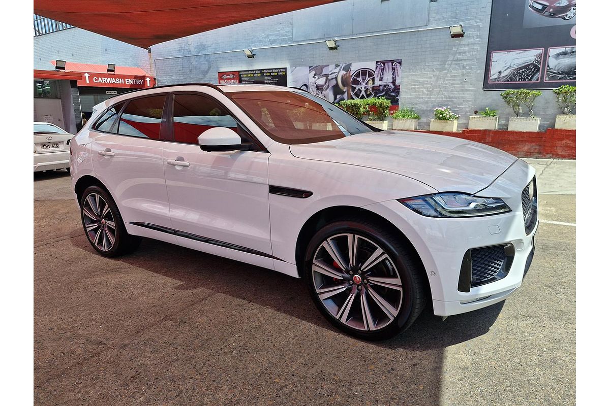 2016 Jaguar F-PACE 30d S X761