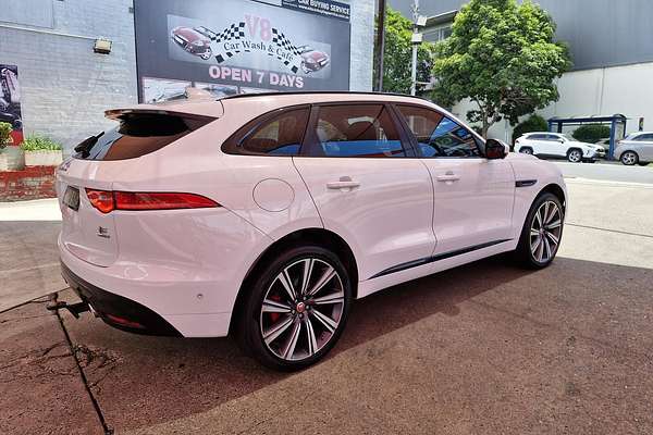 2016 Jaguar F-PACE 30d S X761