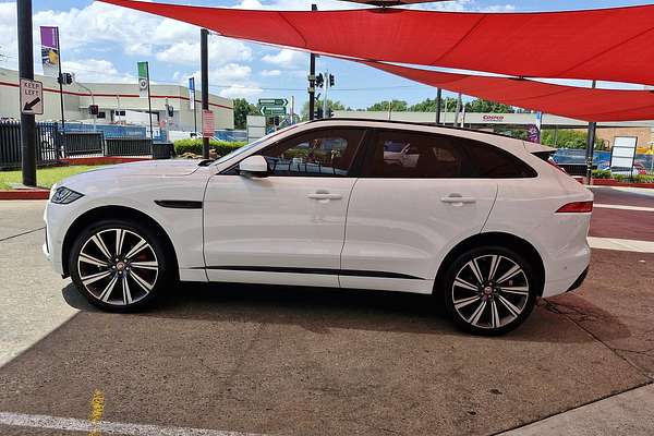 2016 Jaguar F-PACE 30d S X761