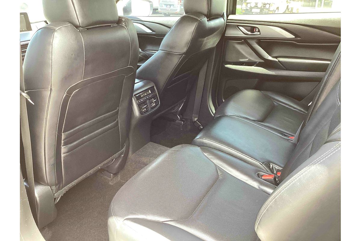 2017 Mazda CX-9 Touring TC
