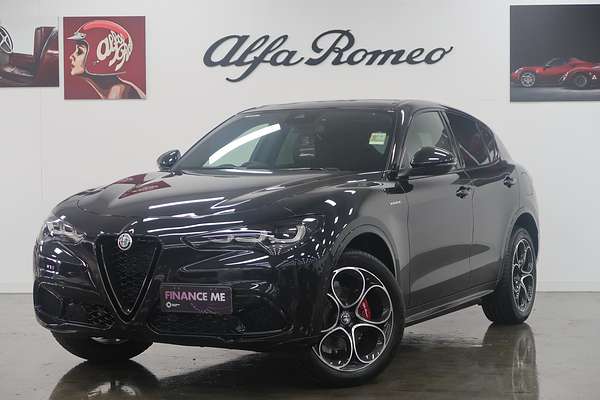 2023 Alfa Romeo Stelvio Veloce Series 4