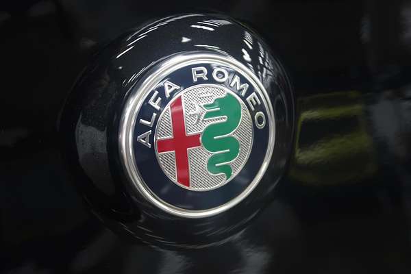 2023 Alfa Romeo Stelvio Veloce Series 4
