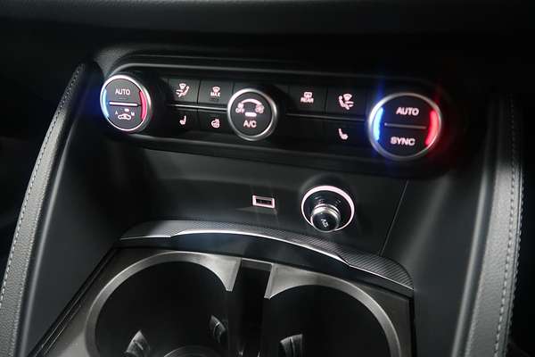 2023 Alfa Romeo Stelvio Veloce Series 4