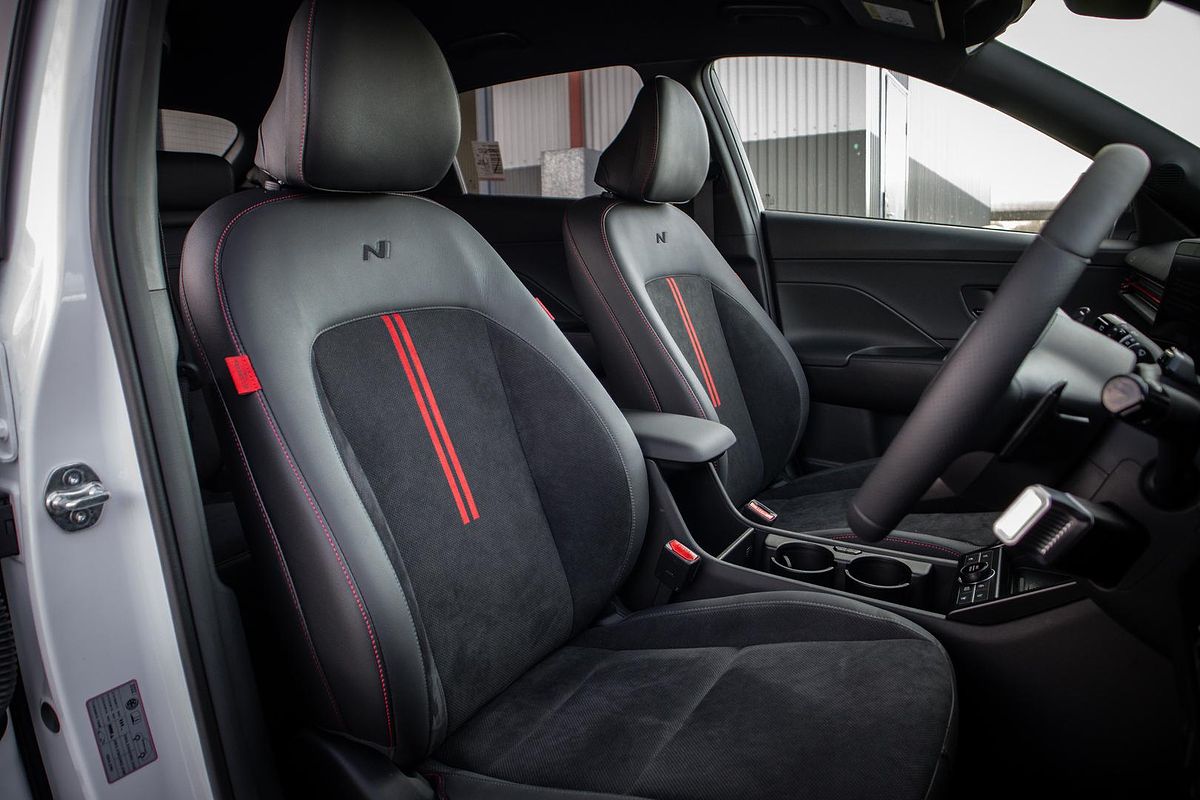2024 Hyundai Kona Premium N Line SX2.V2