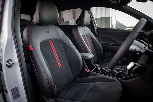 2024 Hyundai Kona Premium N Line SX2.V2