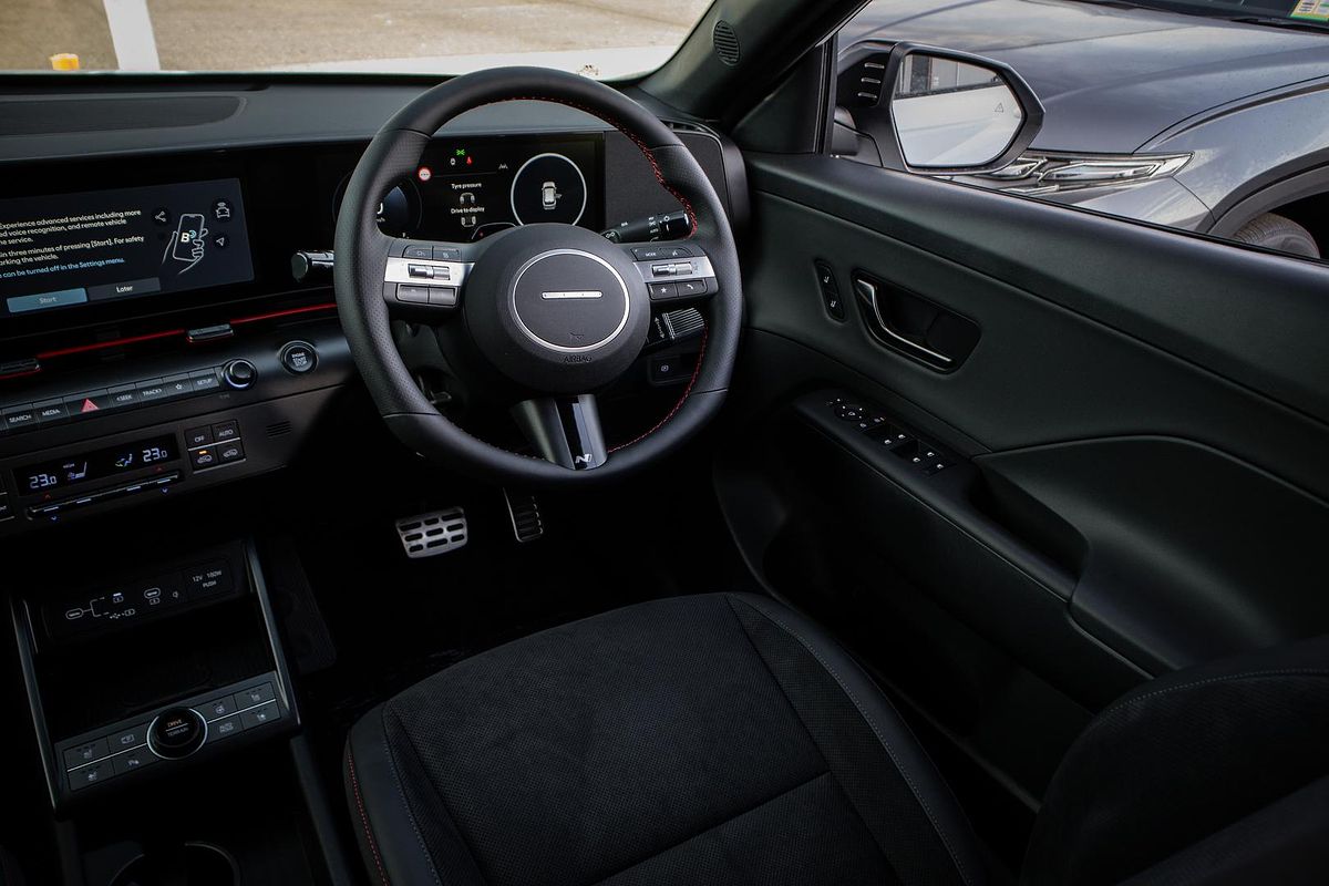 2024 Hyundai Kona Premium N Line SX2.V2