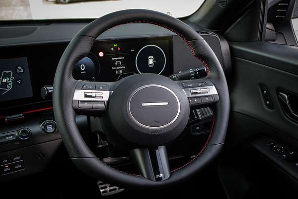 2024 Hyundai Kona Premium N Line SX2.V2