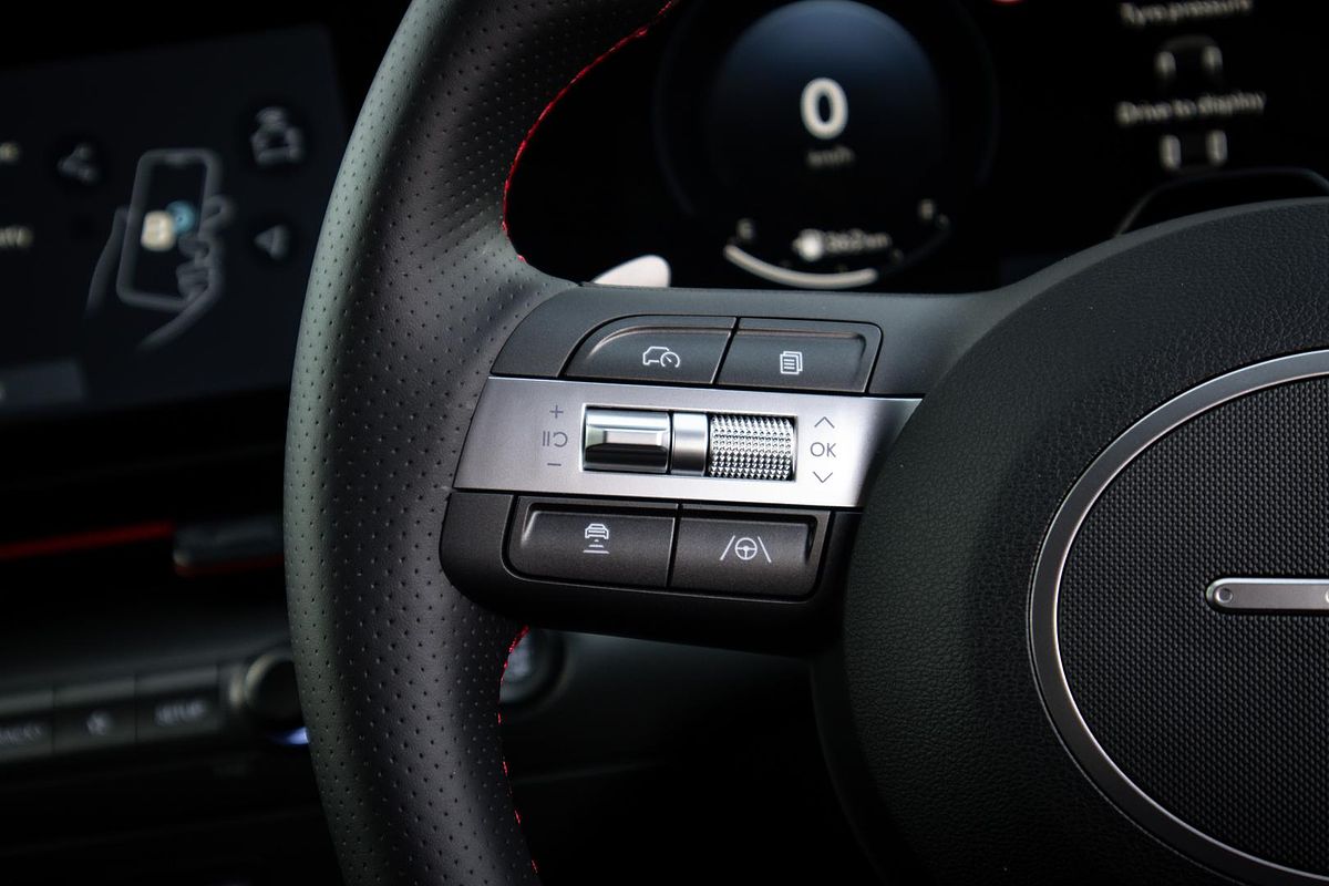 2024 Hyundai Kona Premium N Line SX2.V2