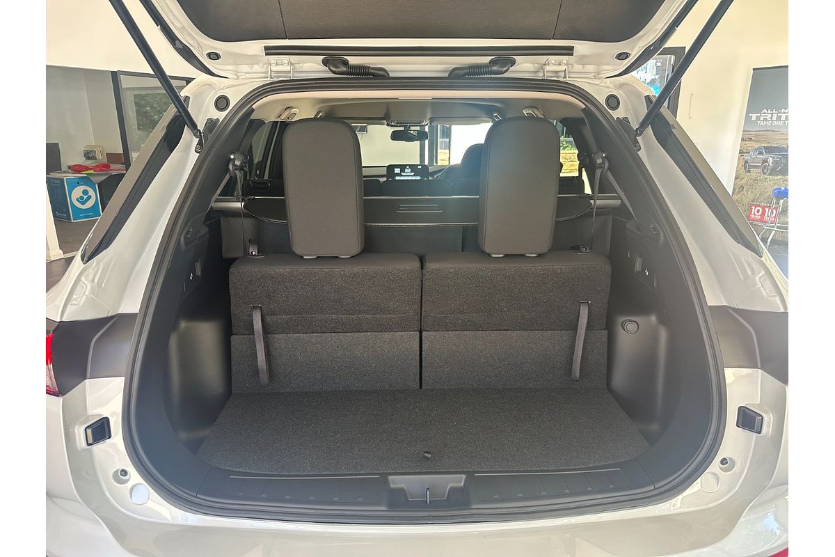 2024 Mitsubishi Outlander LS ZM