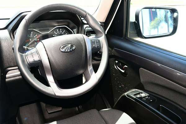 2022 Mahindra PIK-UP S11 4X4