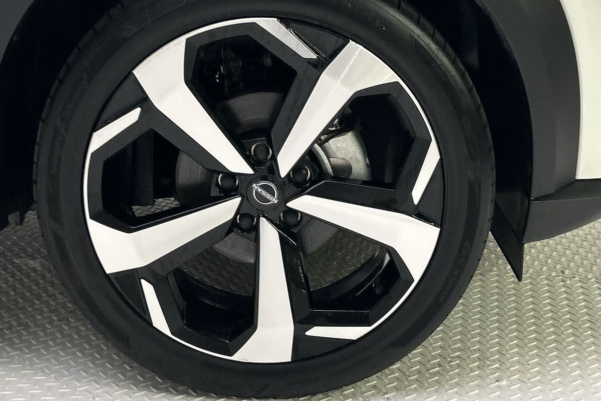 2023 Nissan JUKE ST-L F16