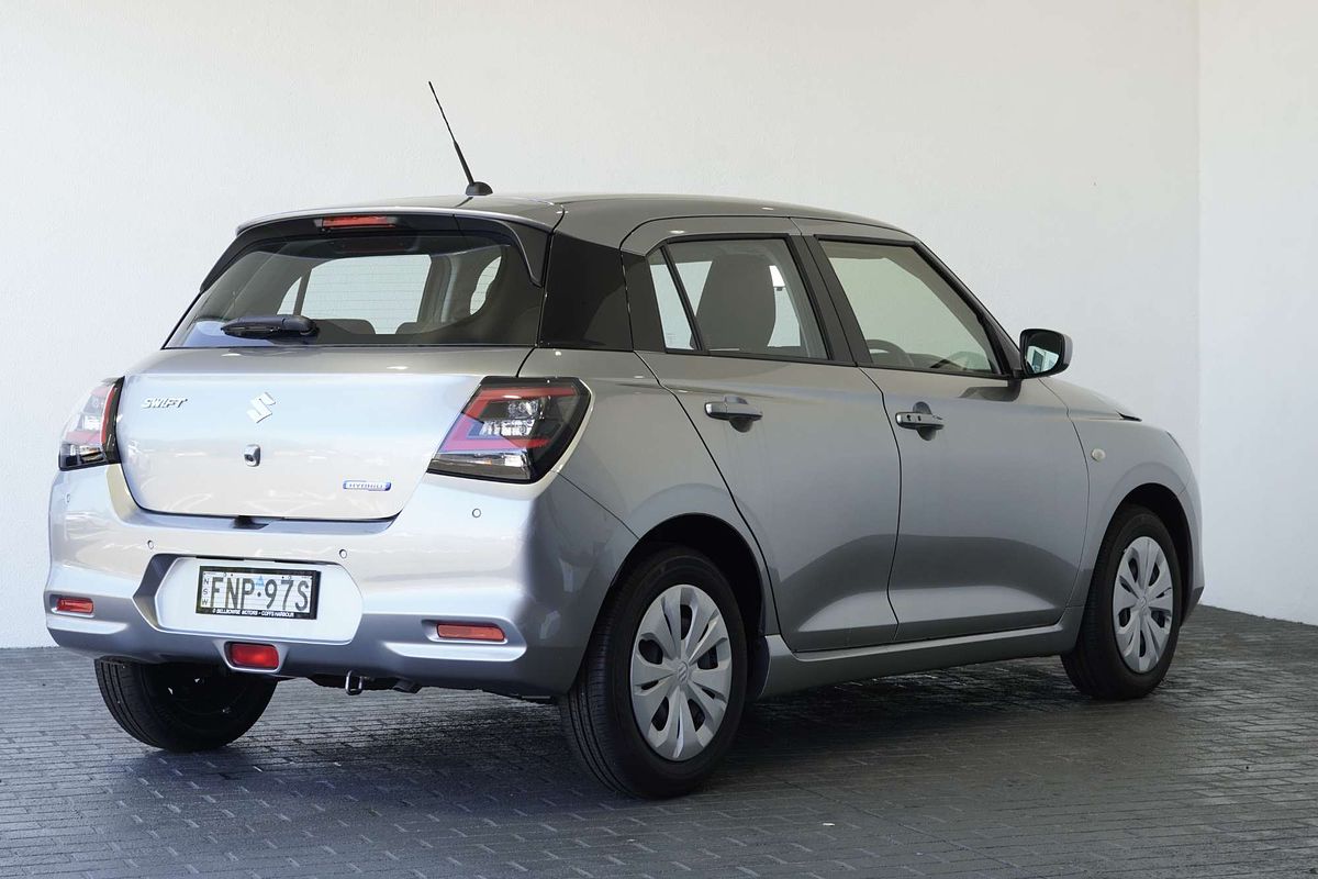 2024 Suzuki Swift Hybrid UZ