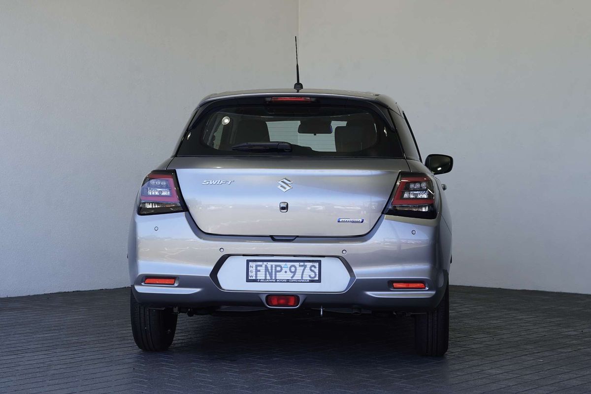 2024 Suzuki Swift Hybrid UZ