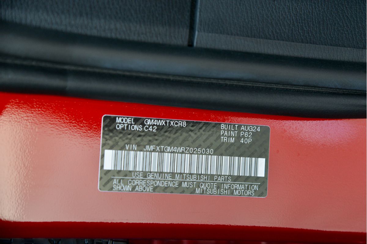 2024 Mitsubishi Outlander LS ZM