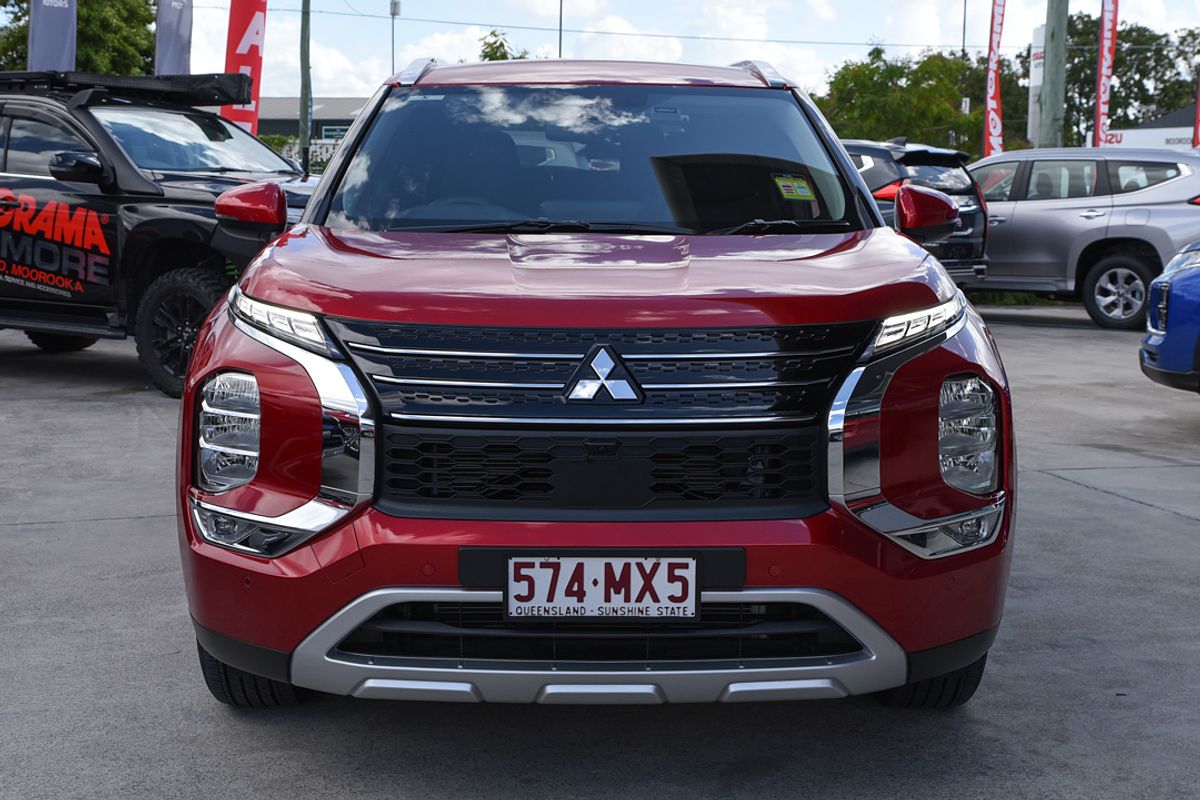 2024 Mitsubishi Outlander LS ZM