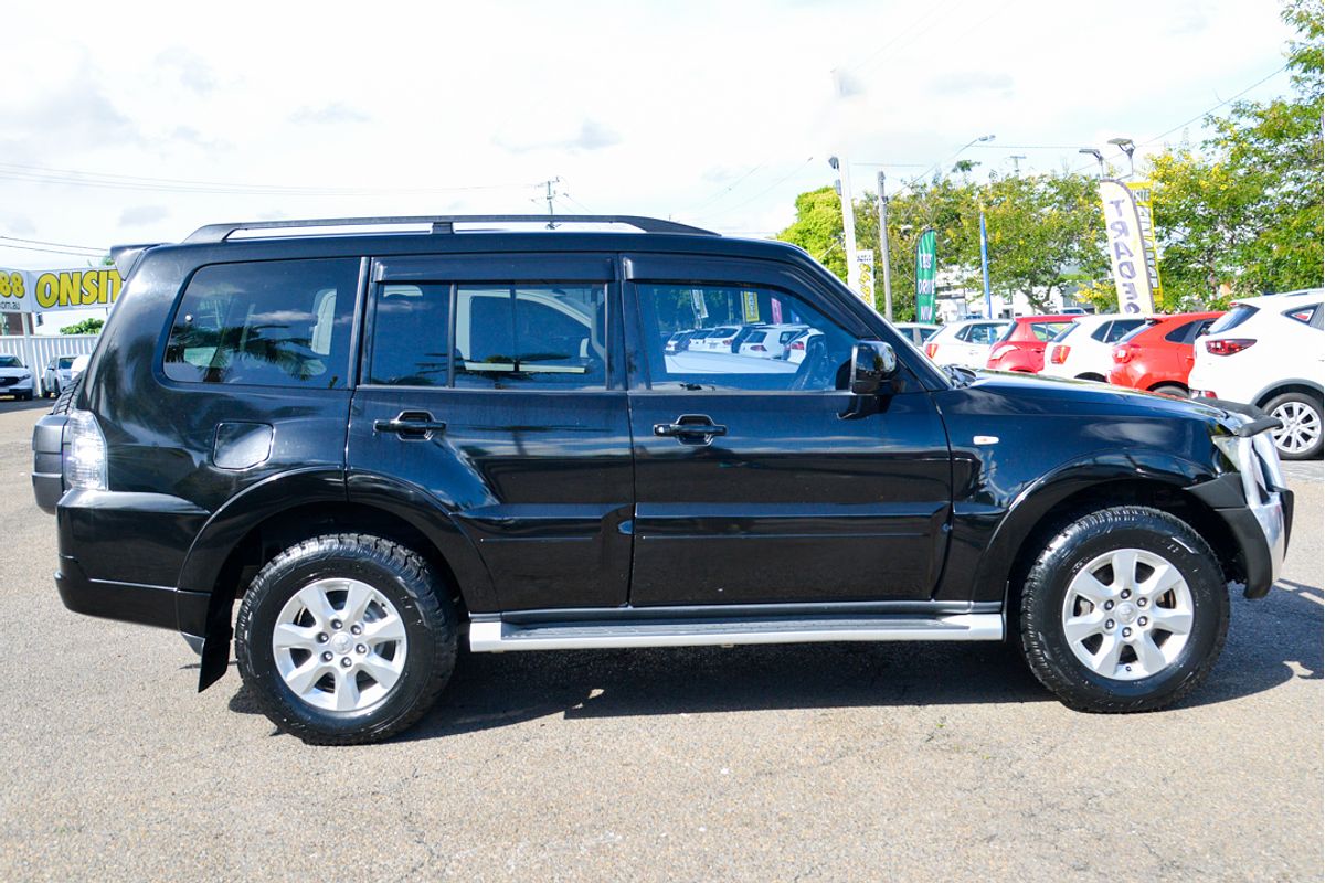 2012 Mitsubishi Pajero GLX NW