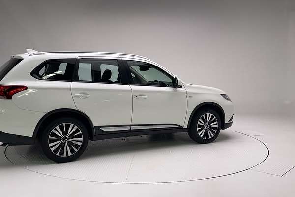2019 Mitsubishi Outlander ES ADAS ZL