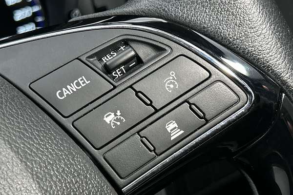 2019 Mitsubishi Outlander ES ADAS ZL