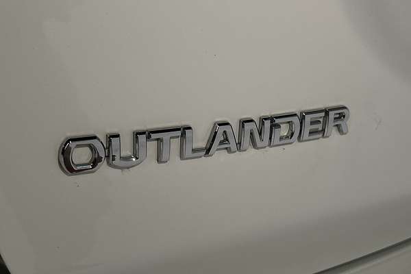 2019 Mitsubishi Outlander ES ADAS ZL