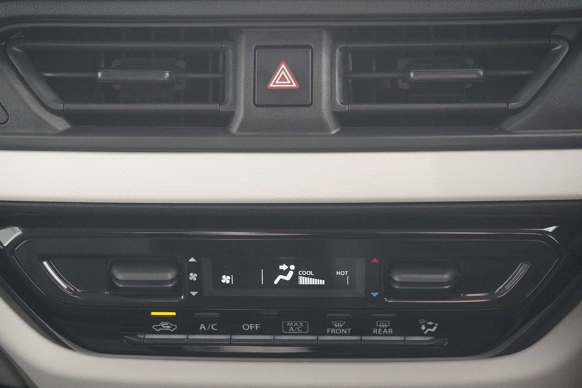 2024 Suzuki Swift Hybrid Plus UZ