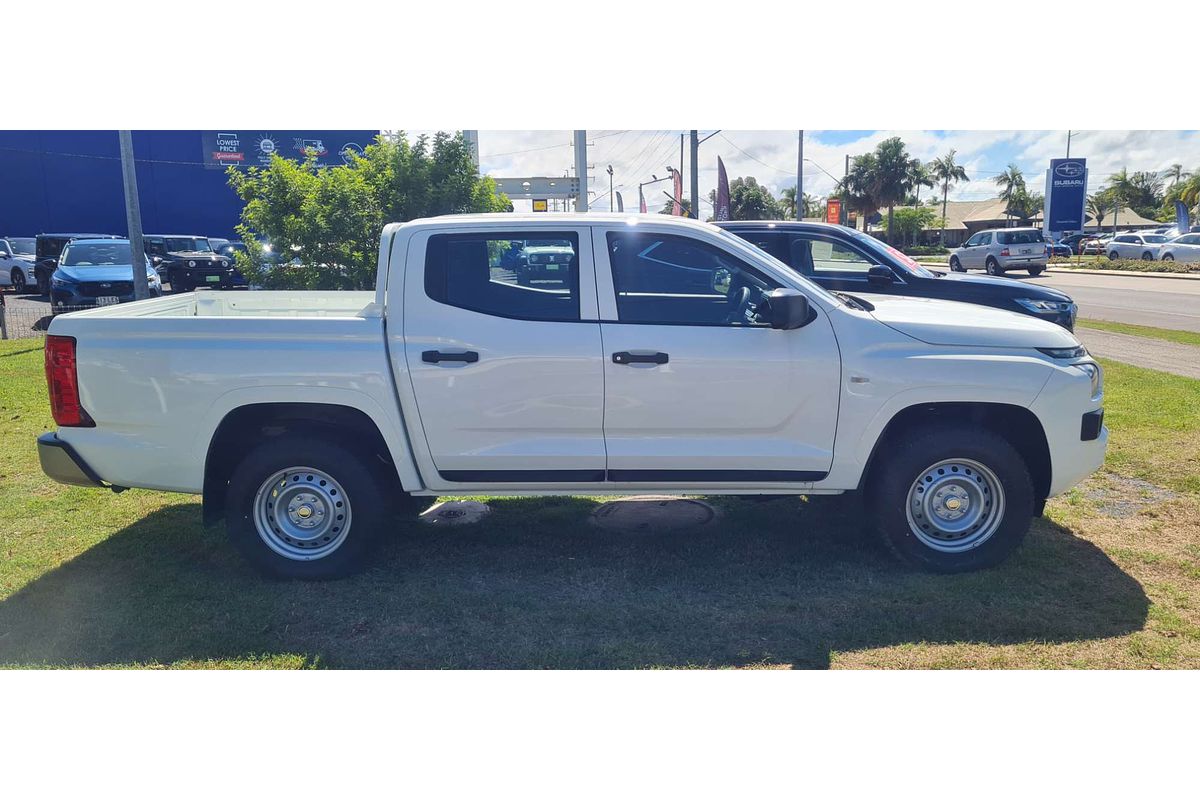 2024 Mitsubishi Triton GLX MV 4X4