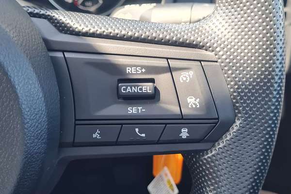 2024 Mitsubishi Triton GLX MV 4X4