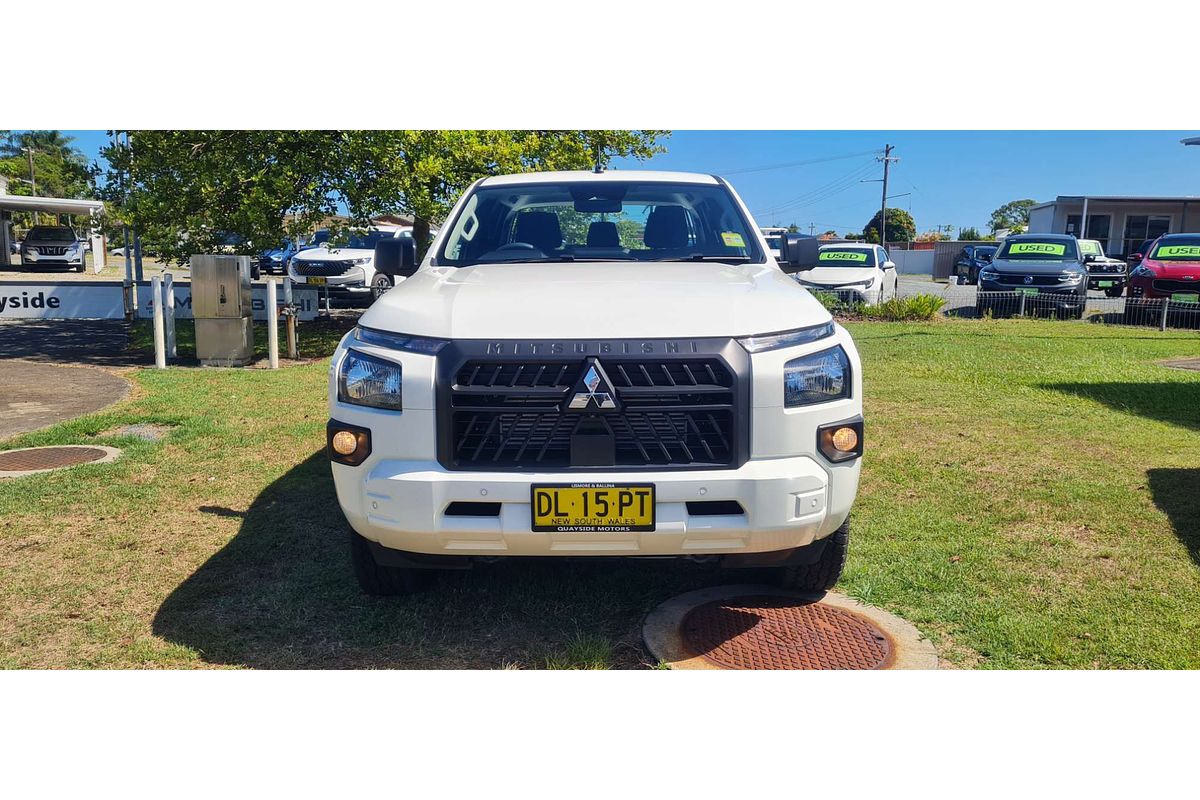 2024 Mitsubishi Triton GLX MV 4X4
