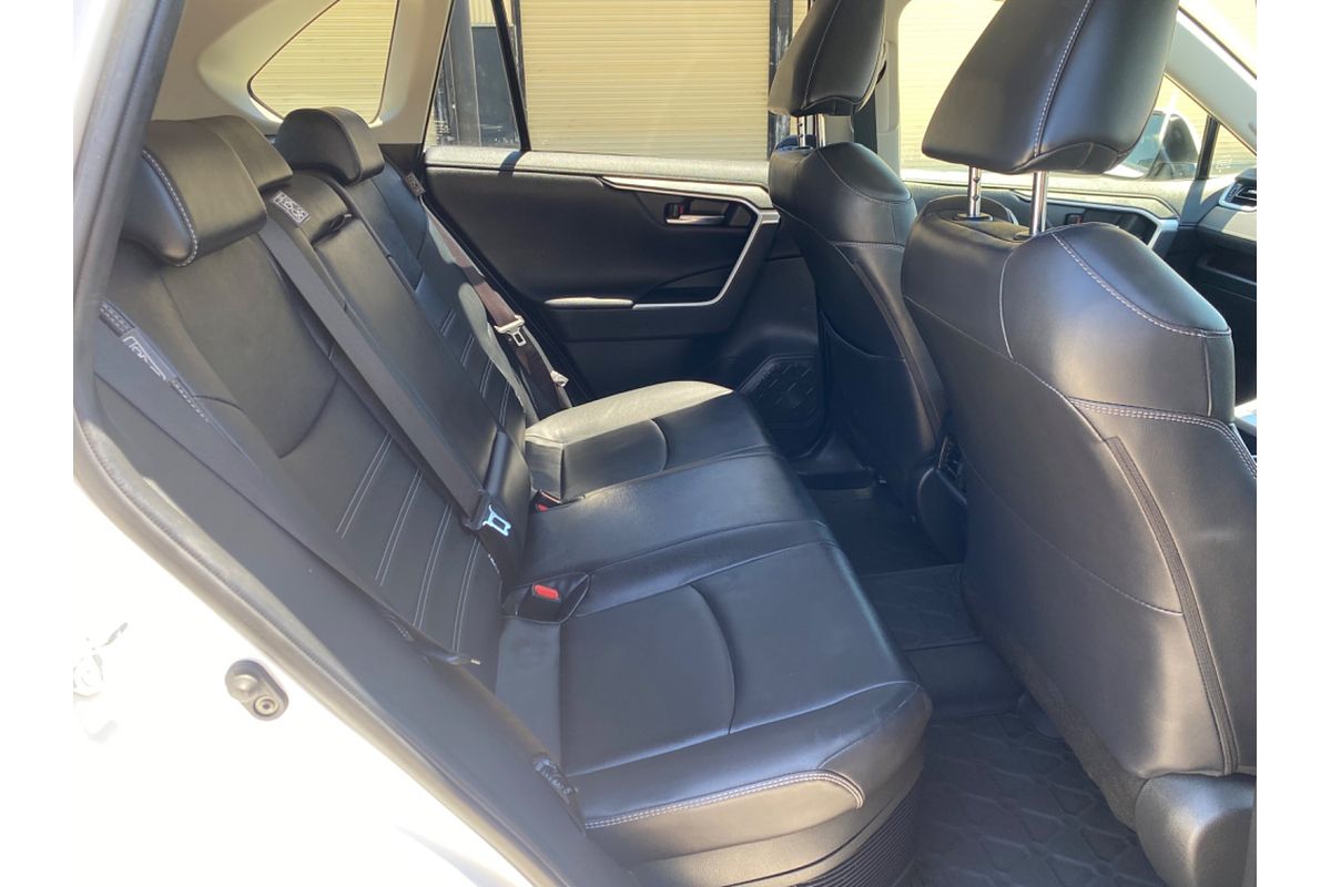 2020 Toyota RAV4 Cruiser AXAH52R