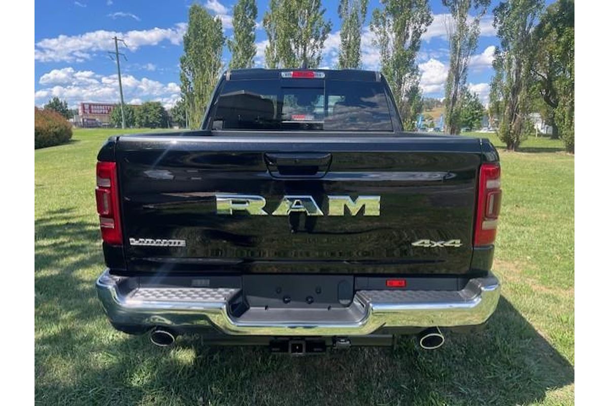 2024 RAM 1500 Laramie DT 4X4 SWB