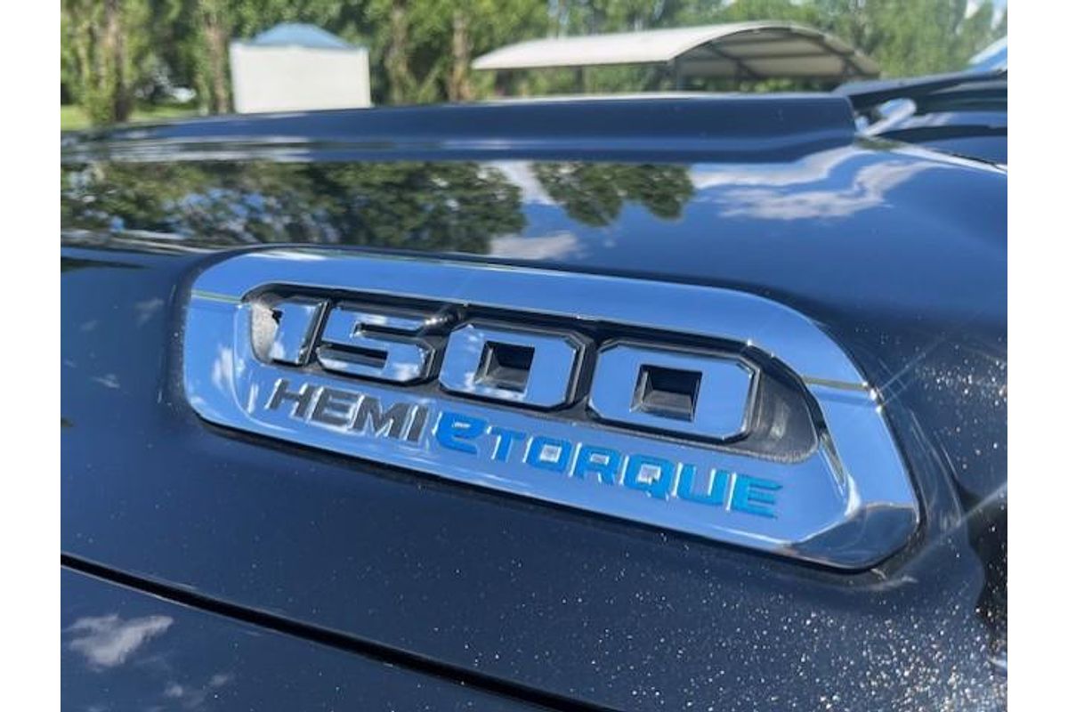 2024 RAM 1500 Laramie DT 4X4 SWB
