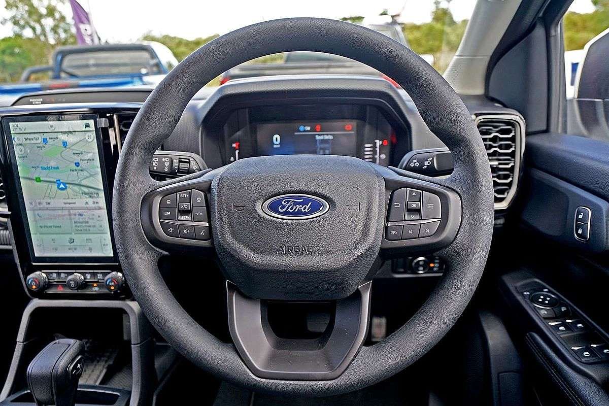 2023 Ford Everest Ambiente