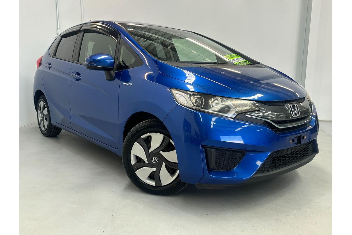 2014 Honda FIT Hybrid GP5