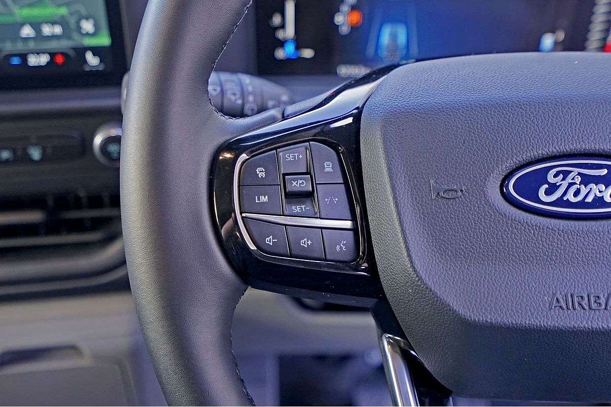 2023 Ford Transit Custom Trend 320S AV SWB