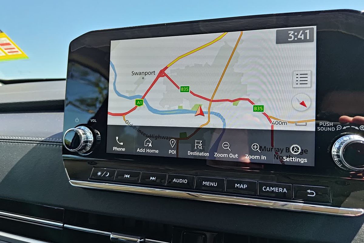 2024 Mitsubishi Outlander LS ZM