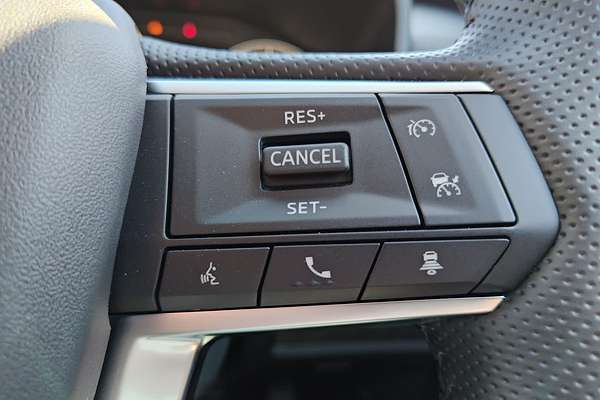 2024 Mitsubishi Outlander LS ZM