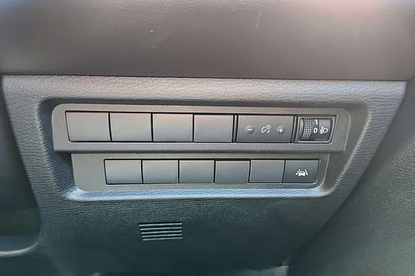 2024 Mitsubishi Outlander LS ZM