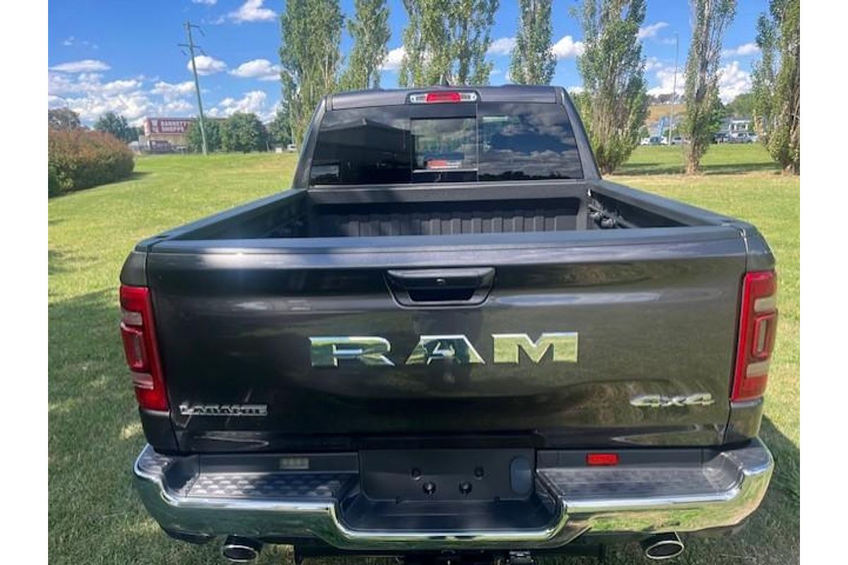 2024 RAM 1500 Laramie DT 4X4 SWB
