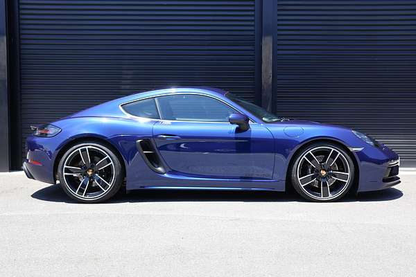 2023 Porsche 718 Cayman GTS 4.0 982