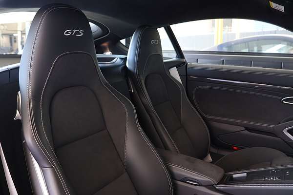 2023 Porsche 718 Cayman GTS 4.0 982